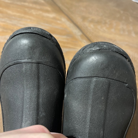 Kid’s muck black boots - Picture 7 of 7